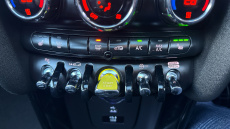 MINI Hatchback 135kW Cooper S Level 3 33kWh 3dr Auto Electric Hatchback